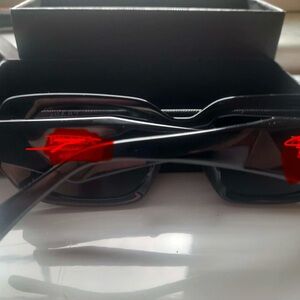 High Quality Black Luxury Sunglasses